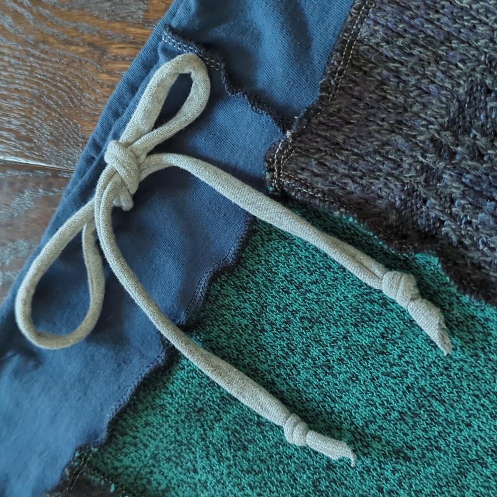 ETSY MOJOWEAR I Blue & Green Upcycled Recycled Boho Drawstring Sweater Skirt, S - Picture 6 of 13